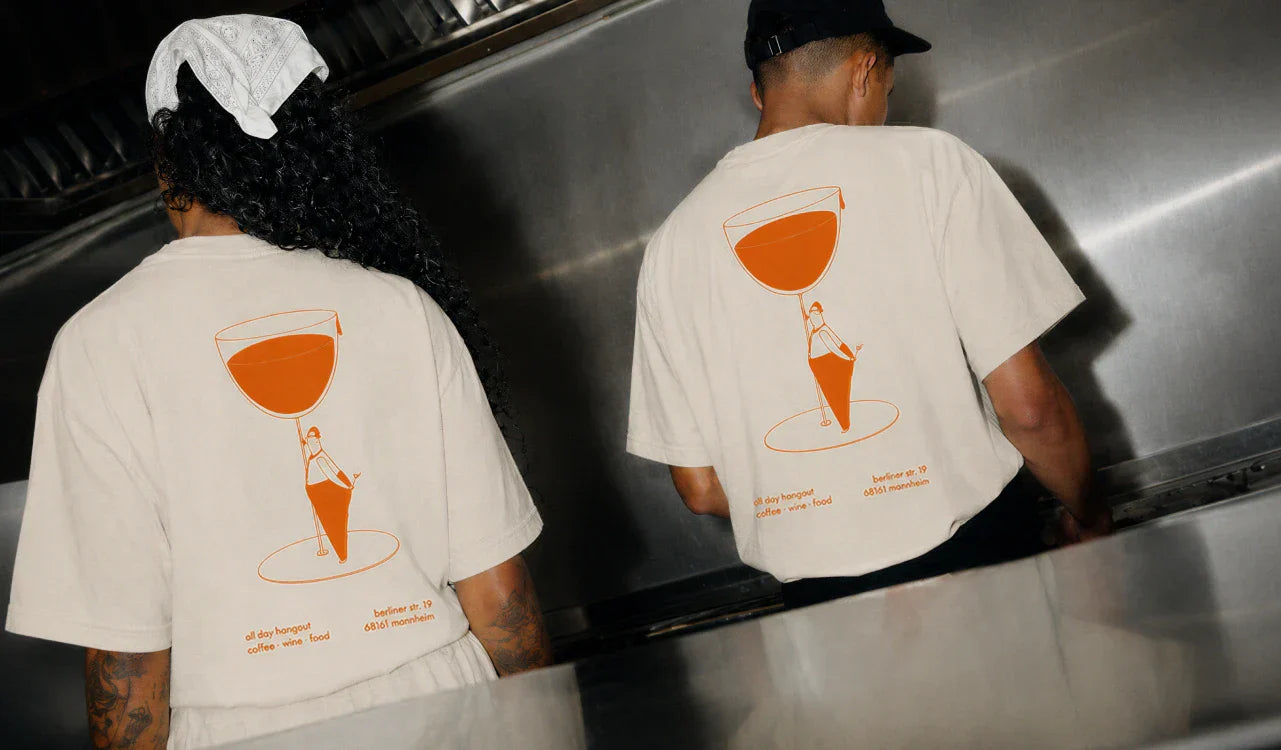 Mitarbeitergeschenke mit Logo: Wie Merch eure Arbeitgebermarke stärkt